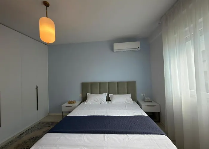 Luxury Seafront In Lungomare, 4 Guests With Sea View Vlore