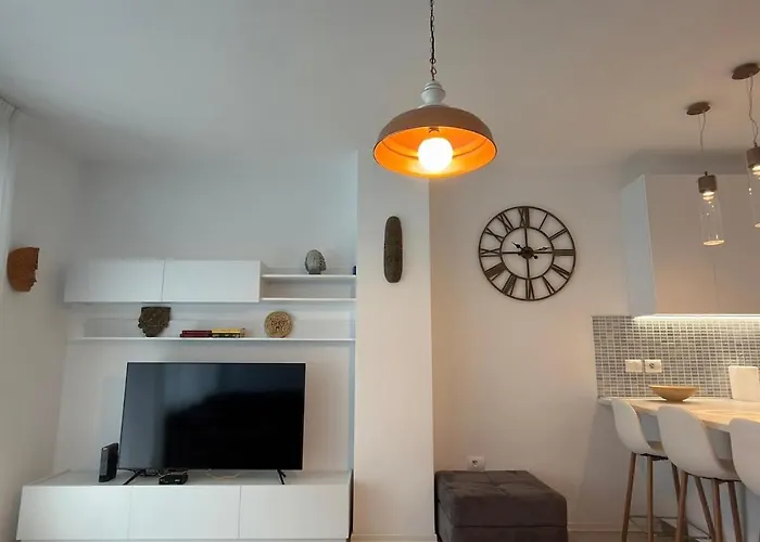 Luxury Seafront In Lungomare, 4 Guests With Sea View Apartment